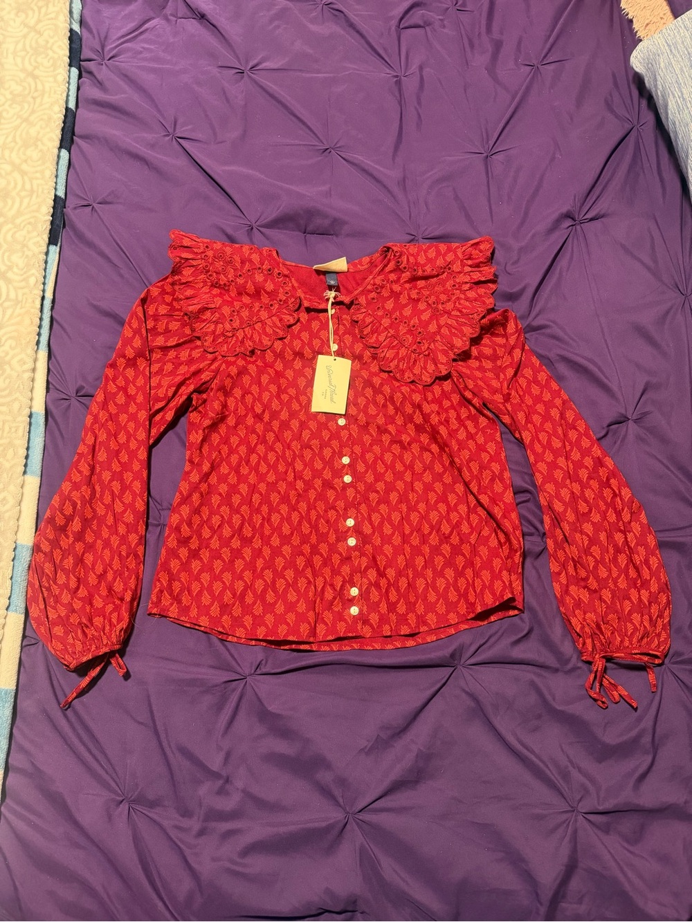 Universal Thread size XS Red Ruffled Collar Button-Front Women's Top